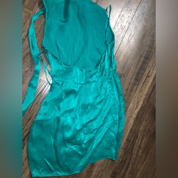 Green teal Halter Saylor Lucey Mini Dress S formal revolve silk party spring - Picture 6 of 8
